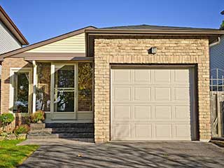 A Detached Garage | Door Repair In Fairfield NJ